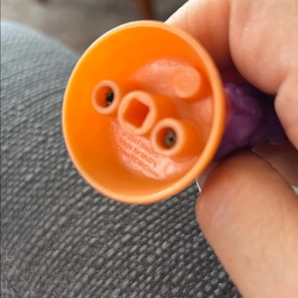 My Little Pony VTG Sky Wishes 2007
McDonald’s toy pink orange collectible - Picture 3 of 3